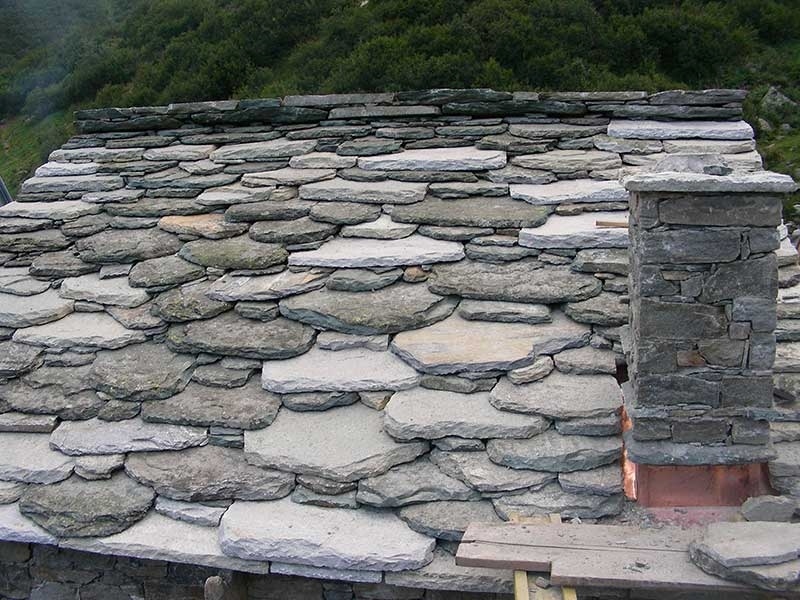 tetti in pietra